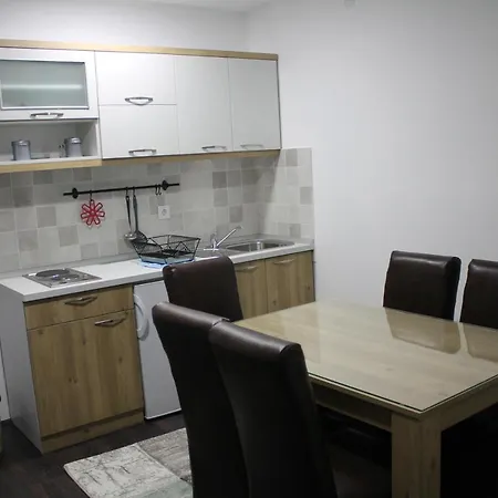 Suncani Breg Apartment